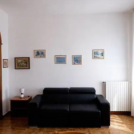 Paradiso Semesterbostad La Spezia